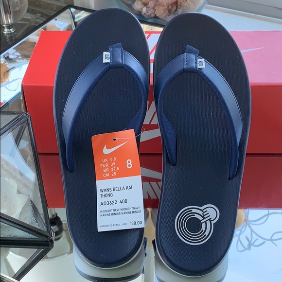 nike bella kai flip flop
